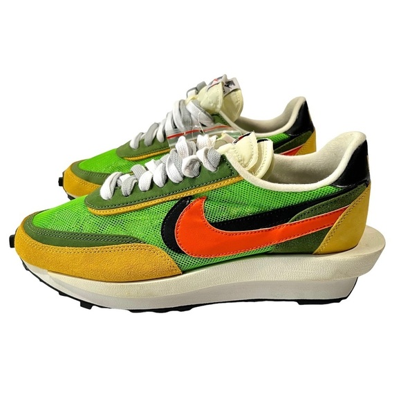 NIKE x SACAI LdWaffle Green Gusto sneakers - Picture 3 of 11